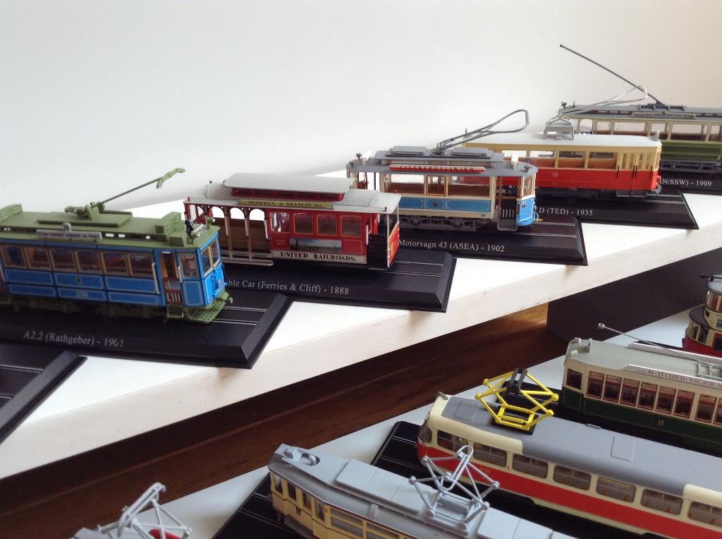 19 stuks tram-modellen in een koop ..........€100 incl.dozen, Gelijkstroom, Overige typen, Nieuw, Ophalen of Verzenden