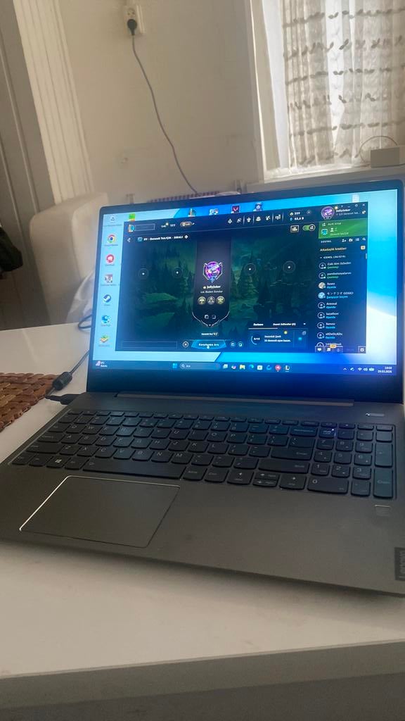 Lenova gtx1050, Computers en Software, Windows Laptops, Ophalen, Zo goed als nieuw, 15 inch