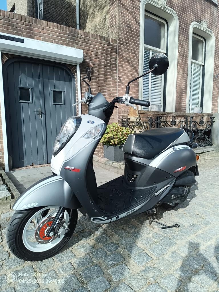 Sym Mio Sport, Fietsen en Brommers, Scooters | SYM, Ophalen, Benzine, Mio
