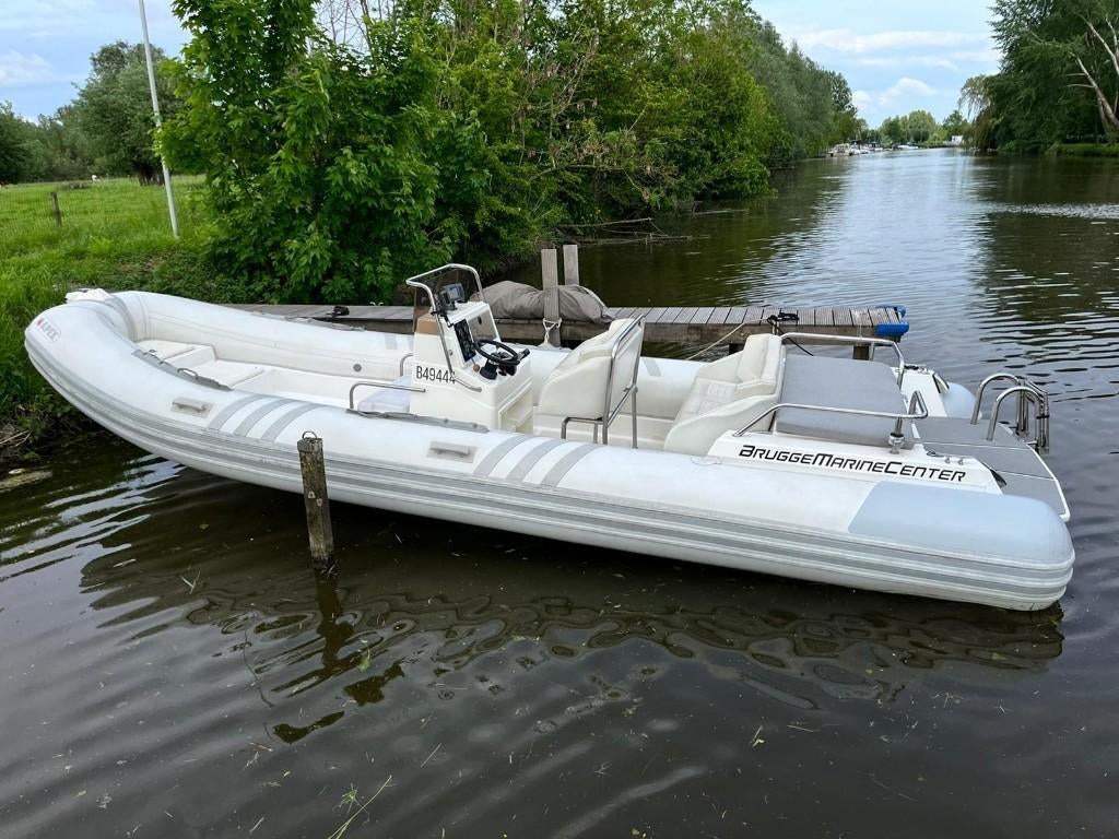 Rubberboot Apex 24, 5.0MPI 260PK, Vlemmix trailer, Gebruikt, Benzine, 200 pk of meer, Overige materialen