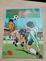 Stripboek WK Voetbal Historie 1932-1982, Eén stripboek, Ophalen of Verzenden, Gelezen, Eric Lahmy, André Manguin, Robert Bressy, Jean-François Borredon