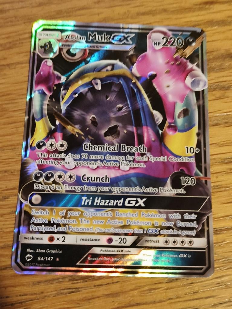 Alolan Muk GX 084/147 burning shadows, Ophalen of Verzenden, Zo goed als nieuw, Losse kaart, Foil