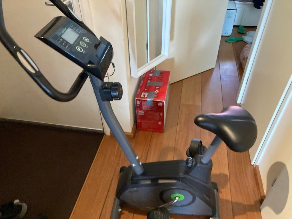 Tunturi hometrainer, Ophalen, Gebruikt, Metaal, Benen