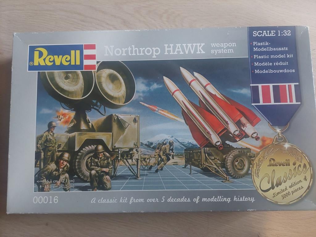 Bouwdoos Revell Northrop HAWK, Ophalen of Verzenden, Nieuw, Groter dan 1:72, Revell
