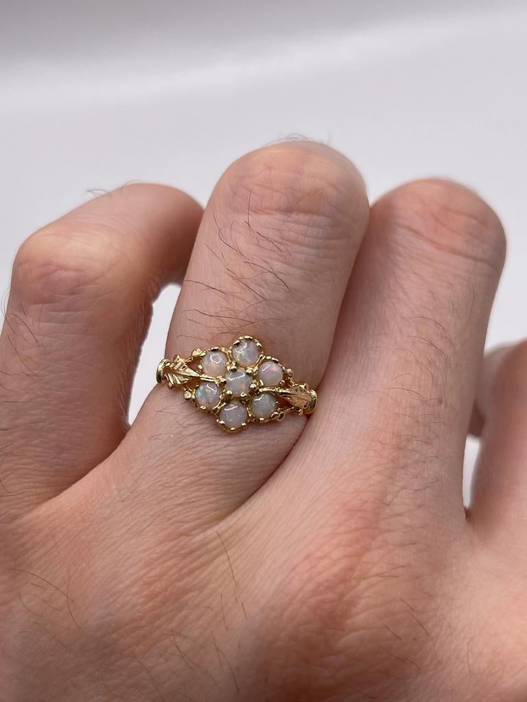 Vintage ring met opaal 9 karaat opaal, Vintage, Vintage, Vintage, Ophalen of Verzenden