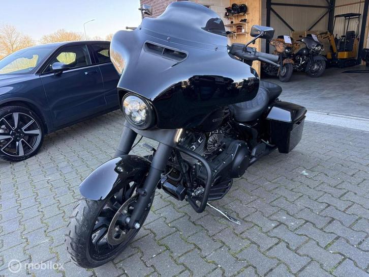 Harley Davidson 110 FLHXSE Street Glide 2014, Motoren, Motoren | Harley-Davidson, Bedrijf, Toermotor, meer dan 35 kW, ABS, Cruise Control