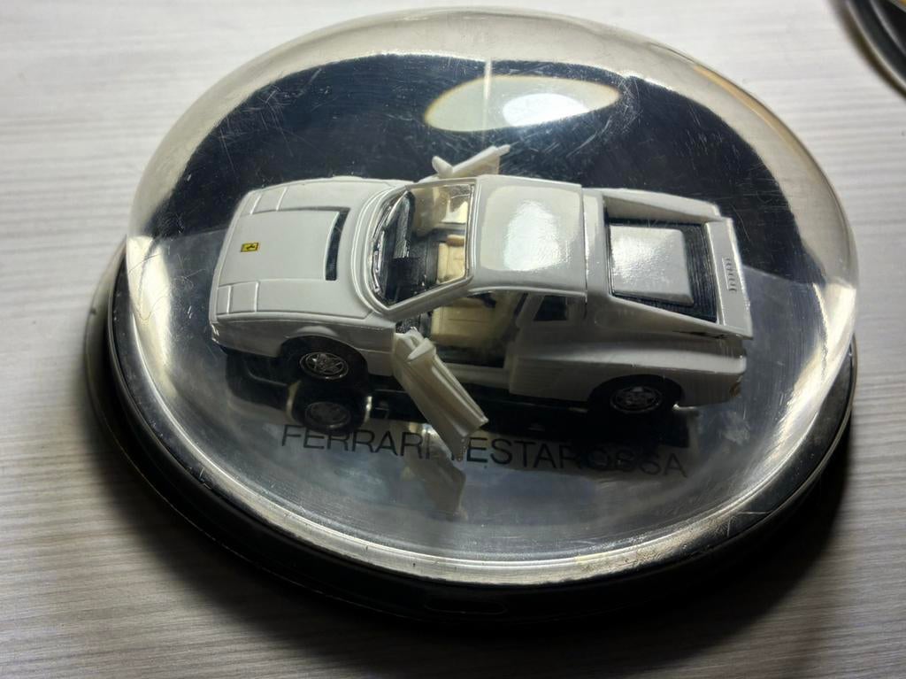 Majorette model 1/60 Ferrari Testarossa, Ophalen, Zo goed als nieuw, Auto