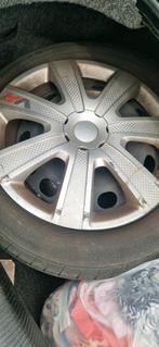 4 banden, Auto diversen, Wieldoppen, Ophalen of Verzenden