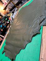 Soldaat groen kalfs huiden 1-1.1 mm dikte soepel&glad A-2-5, 120 cm of meer, Ophalen of Verzenden, Zo goed als nieuw, Katoen