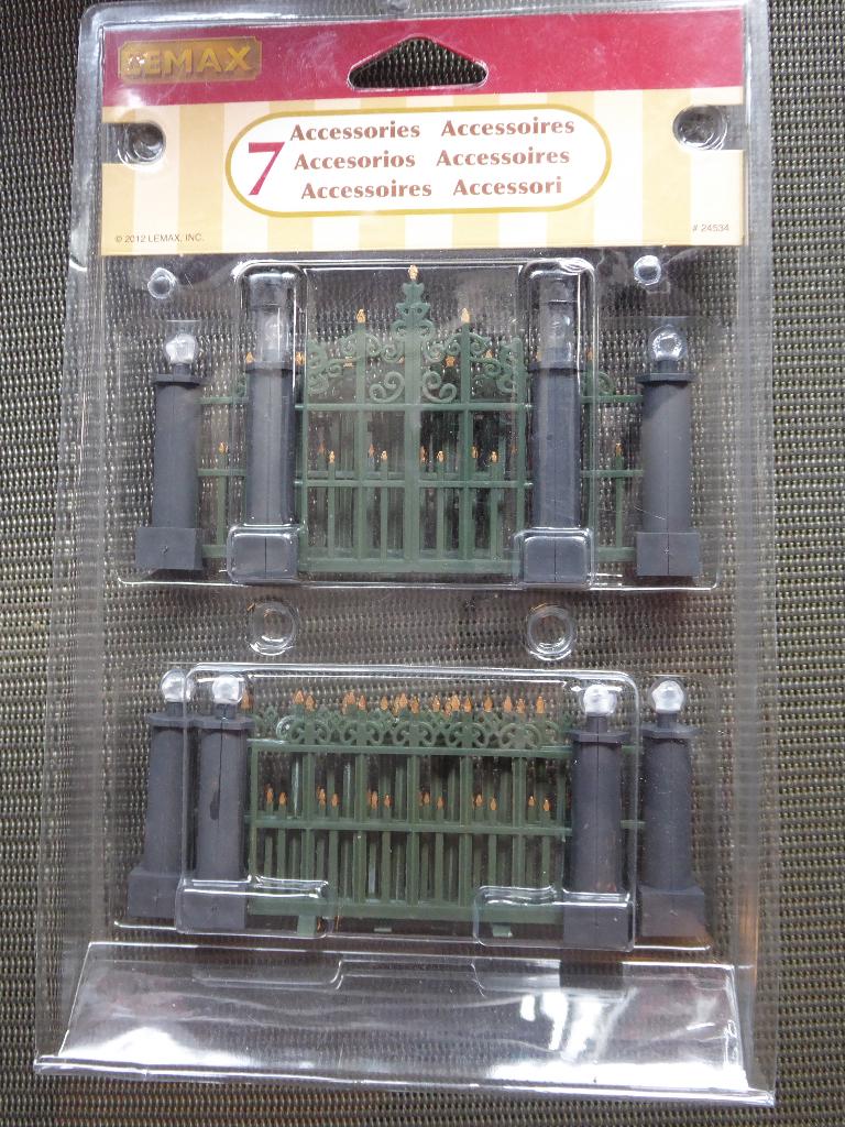 Lemax set - Classic victorian fence - ik ruim op, Ophalen of Verzenden, Nieuw