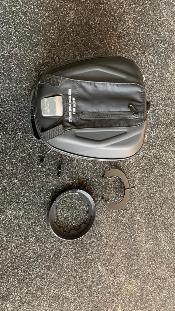 Yamaha tanktas givi incl bevestigingsring!, Ophalen, Gebruikt