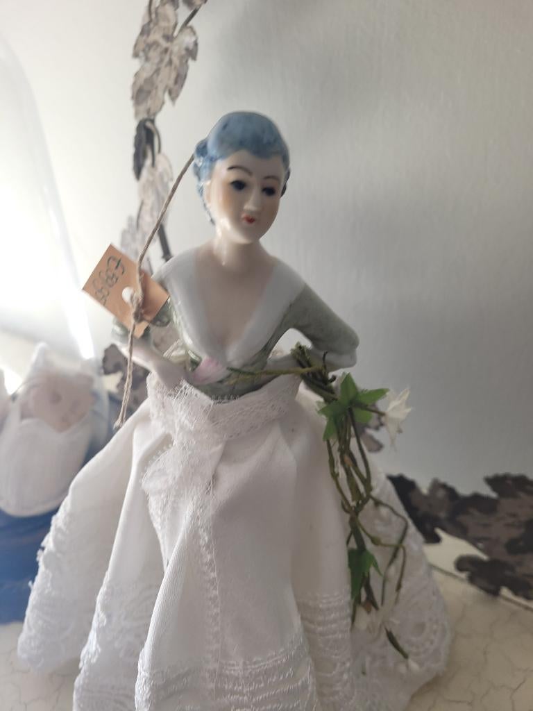 Antieke porseleinen half doll, Ophalen of Verzenden