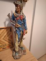 Groot Indianen Beeld met Wolf Hoofdtooi - Gedetailleerd, Antiek en Kunst, Ophalen of Verzenden