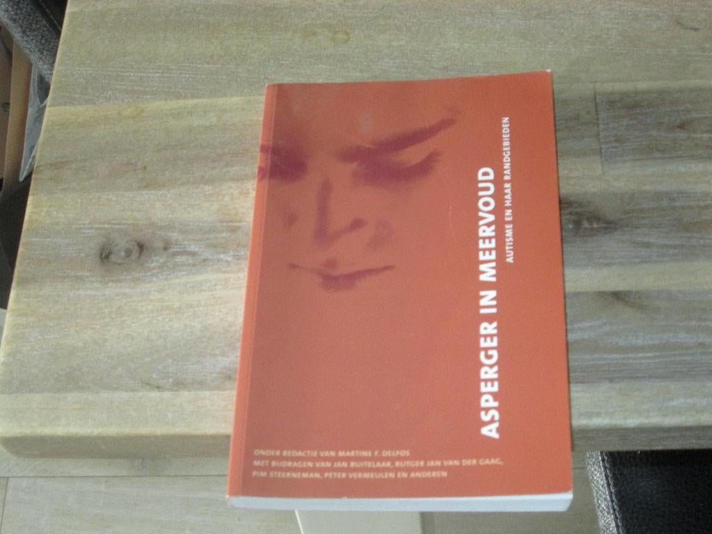 Asperger in meervoud Martine F. Delfos, Boeken, Ophalen of Verzenden, Zo goed als nieuw, Sociale psychologie