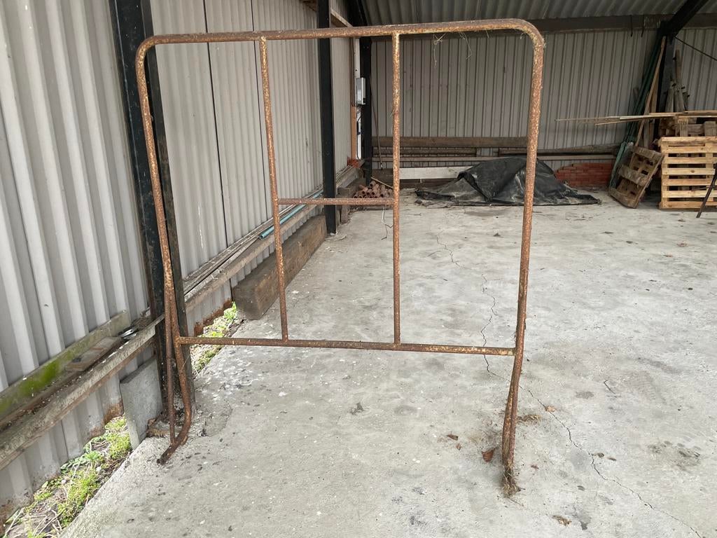 Hooihek voor op een oude hooiwagen, Antiek en Kunst, Ophalen