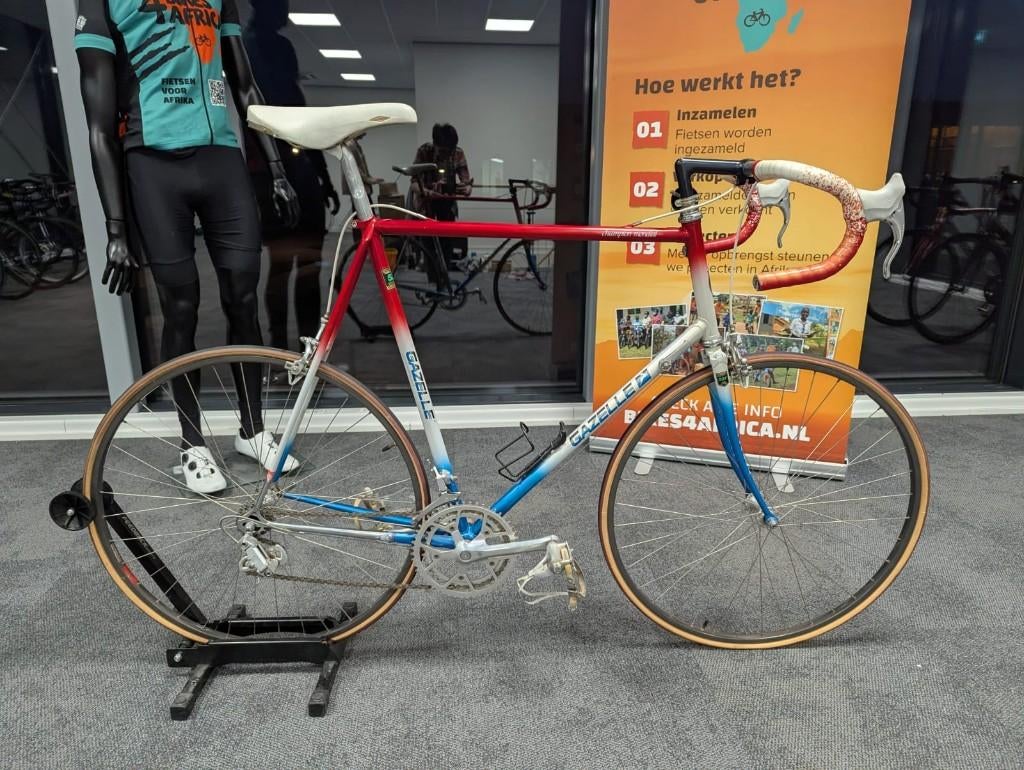 Gazelle champion mondial racefiets, Fietsen en Brommers, Fietsen | Racefietsen, Gebruikt, Heren, Gazelle, 10 tot 15 versnellingen