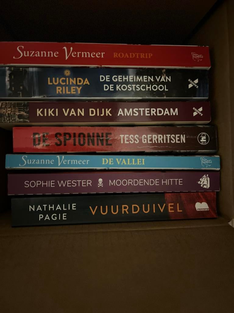 Spannende boeken van bekende auteurs, Boeken, Thrillers, Ophalen of Verzenden, Gelezen, Nederland
