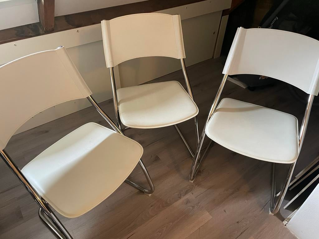 Set van 4 witte stoelen met chromen onderstel, Gebruikt, Wit, Leer, Ophalen of Verzenden