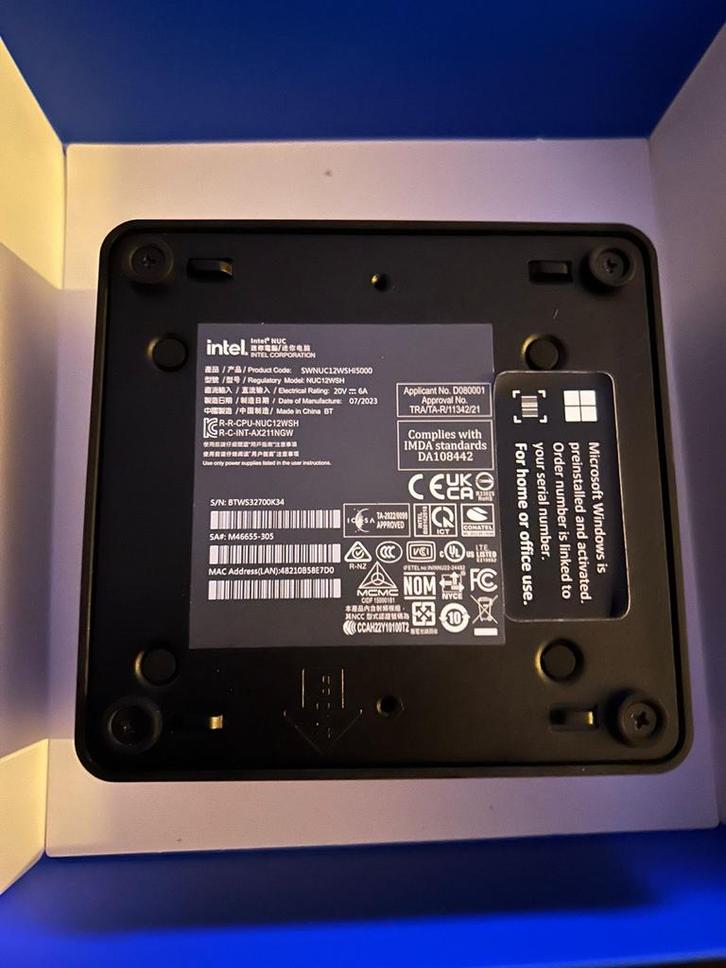 Intel NUC Pro met Windows 11 Pro - Compacte Mini PC, Computers en Software, Desktop Pc's, Gebruikt, Minder dan 2 Ghz, SSD, 16 GB