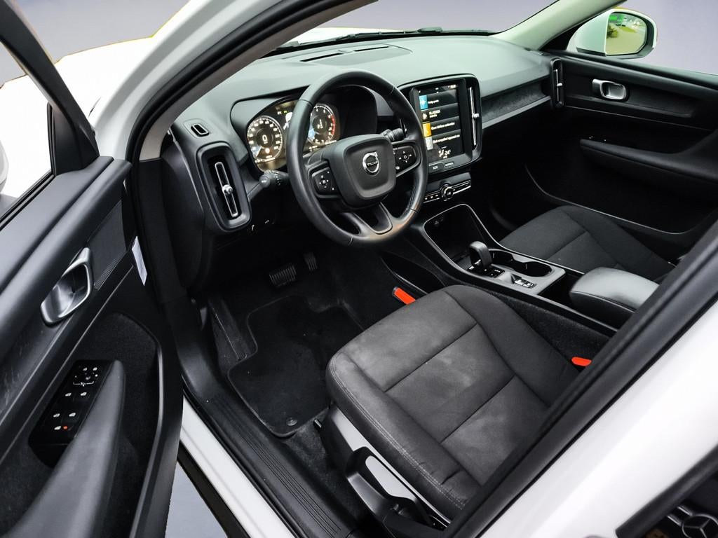 Volvo XC40 1.5 T2 Momentum Core 1e-Eig. & Dealer-Onderh BOVA, 12 maanden, Gebruikt, Wit, Origineel Nederlands