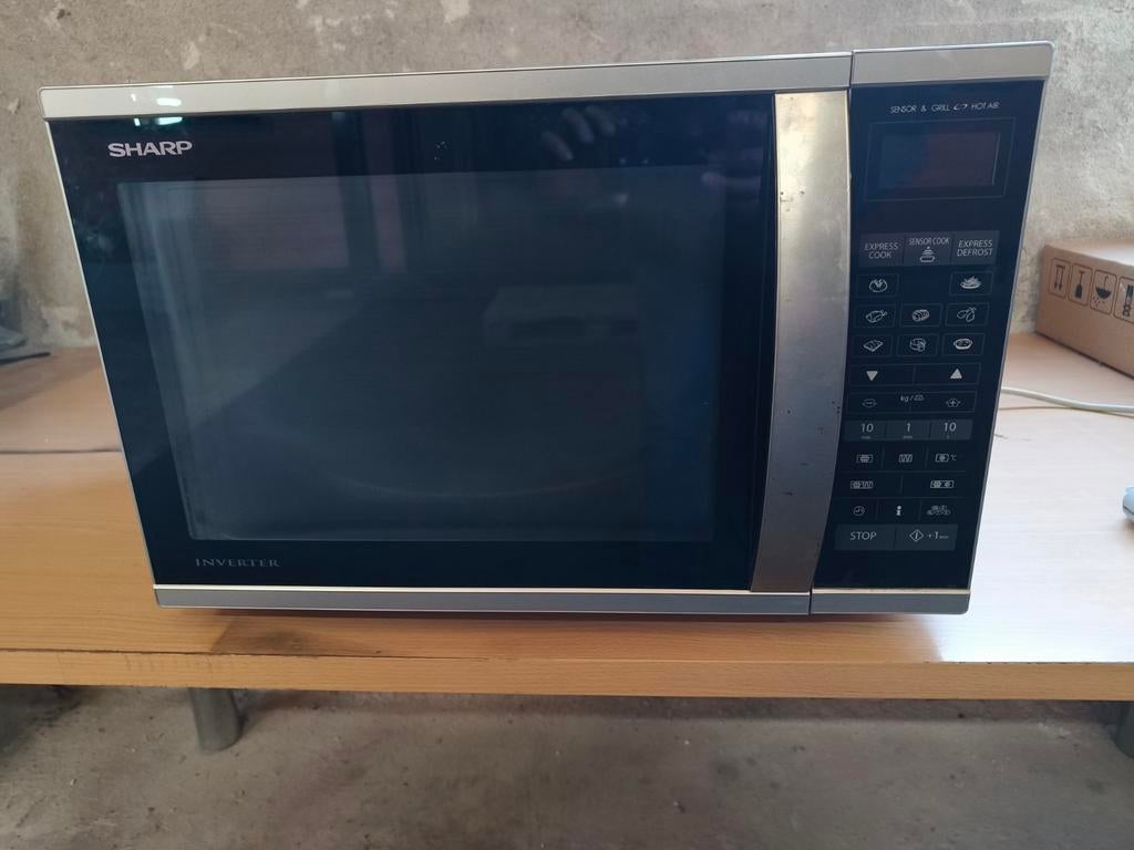 Sharp Inverter combi magnetron RVS, Witgoed en Apparatuur, Magnetrons, Ophalen, Hete lucht