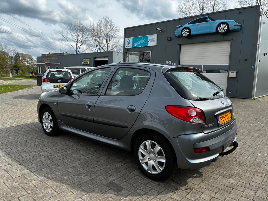 Peugeot 206+ 1.4 5D 2009 Grijs, Auto's, Peugeot, Bedrijf, Te koop, 206+, Benzine, C, Hatchback, Handgeschakeld, Origineel Nederlands