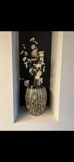 Schelpenvaas met bloesem, Overige kleuren, Ophalen of Verzenden, Minder dan 50 cm, Glas