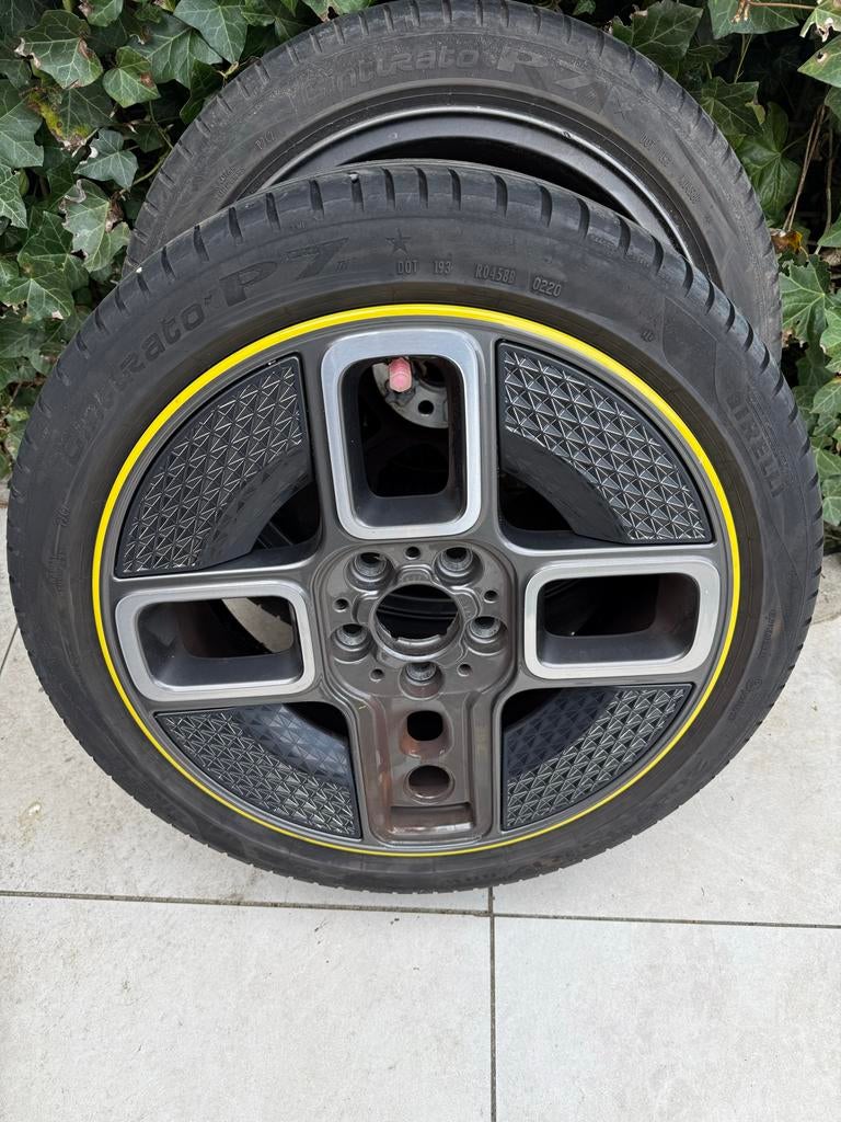 Mini Cooper SE 17” velgen met banden (2x goed, 2x schade), Auto-onderdelen, Banden en Velgen, Ophalen, Gebruikt, 17 inch, Banden en Velgen