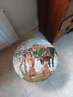 Ronde Poef met diverse borduurwerken., zee,, veel bergruimte, Minder dan 50 cm, Rond, Nieuw, Minder dan 50 cm