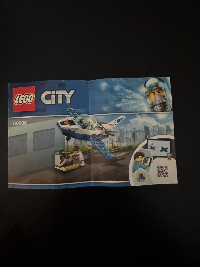 LEGO City 4+ Luchtpolitie Vliegtuigpatrouille - 60206, Ophalen of Verzenden, Zo goed als nieuw