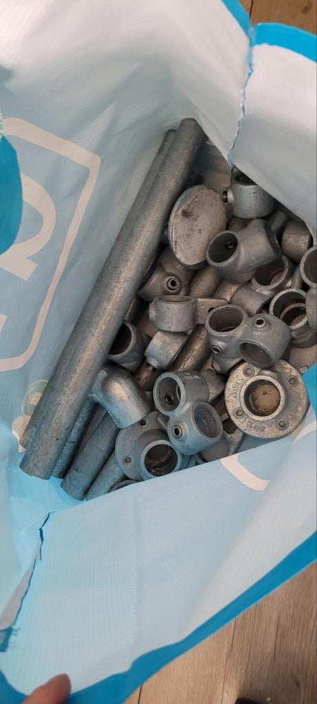 Steigerbuis en heel veel koppelingen, Ophalen