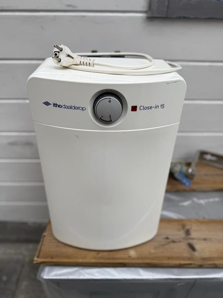 Itho Daalderop Close-in 15 Boiler - 15 Liter, Doe-het-zelf en Verbouw, Geisers en Boilers, Gebruikt, Boiler, Minder dan 20 liter
