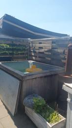 Hottub met houten ombouw, Tuin en Terras, Ophalen of Verzenden, Gebruikt, Pomp