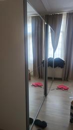 Grote kledingkast met glazen spiegels, 3.0m breed, Ophalen