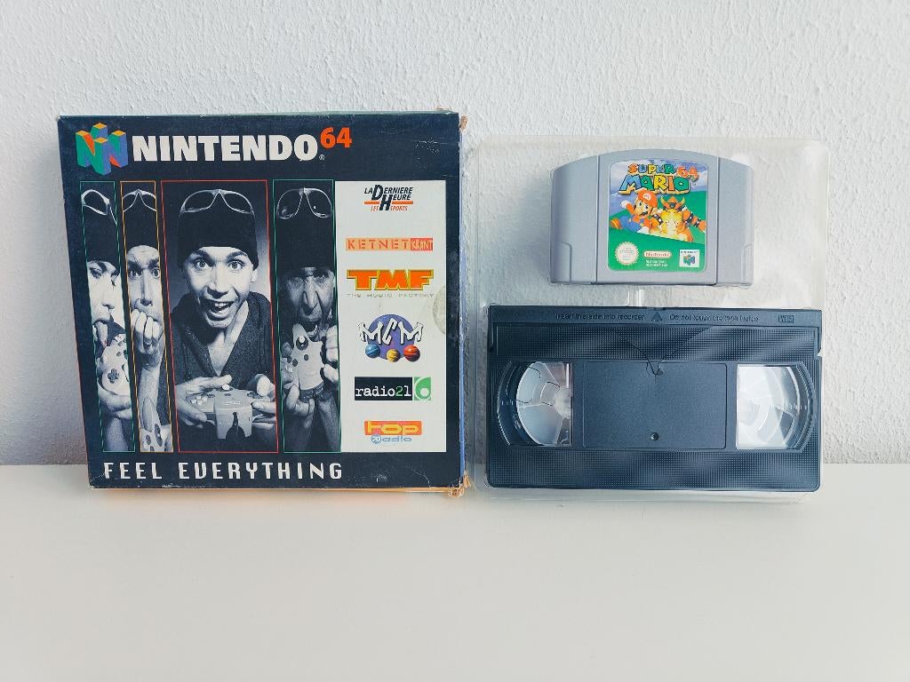 Nintendo 64 (N64) Feel Everything Pack Nintendo 64 Mario VHS, Spelcomputers en Games, Games | Nintendo 64, Gebruikt, Racen en Vliegen