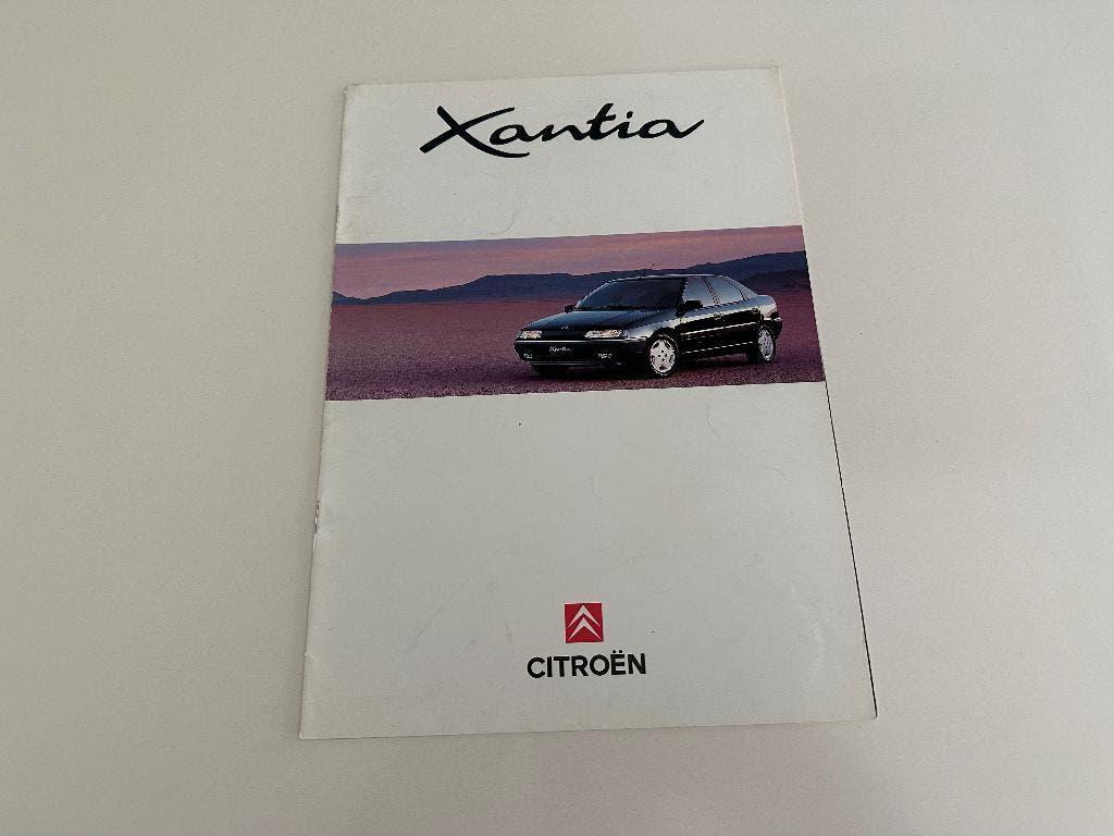 Folder Citroen Xantia franstalig 1993, Ophalen of Verzenden, Gelezen, Citroën