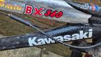 Kawasaki BMX BX360 met rode banden en voetsteunen, Fietsen en Brommers, Fietsen | Crossfietsen en BMX, Ophalen, Gebruikt, Staal