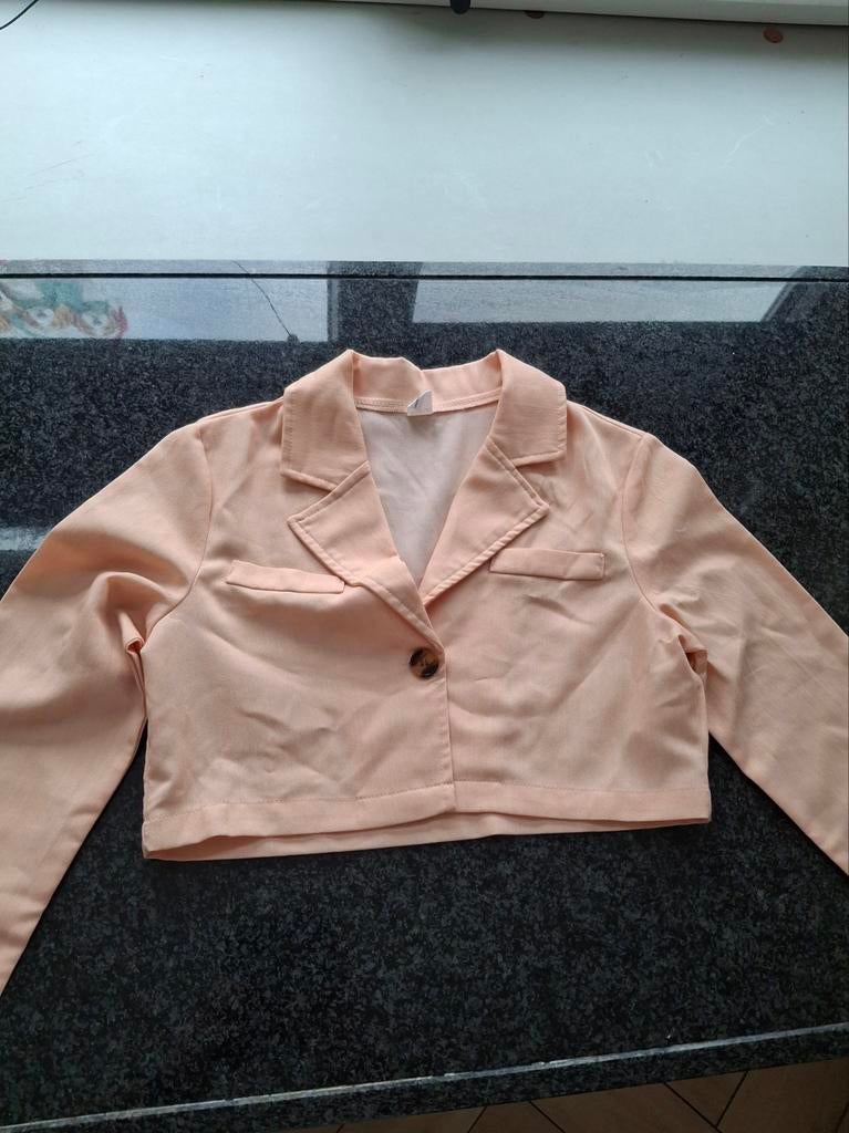 Shein colbertje in hele goede staat met lange mouwen maat 8a, Kinderen en Baby's, Kinderkleding | Maat 128, Meisje, Shein, Trui of Vest