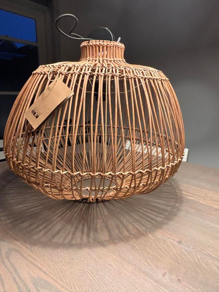 Good&Mojo Madagascar hanglamp - Natuurlijke rotan, Huis en Inrichting, Lampen | Hanglampen, Ophalen, Nieuw, Overige materialen