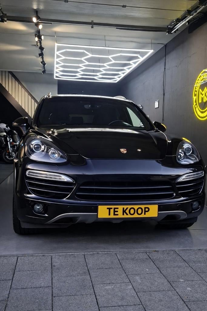 Porsche Cayenne/pano/Led/Trekhaak/, Auto's, Porsche, Particulier, Cayenne, 4x4, ABS, Achteruitrijcamera, Adaptieve lichten, Diesel