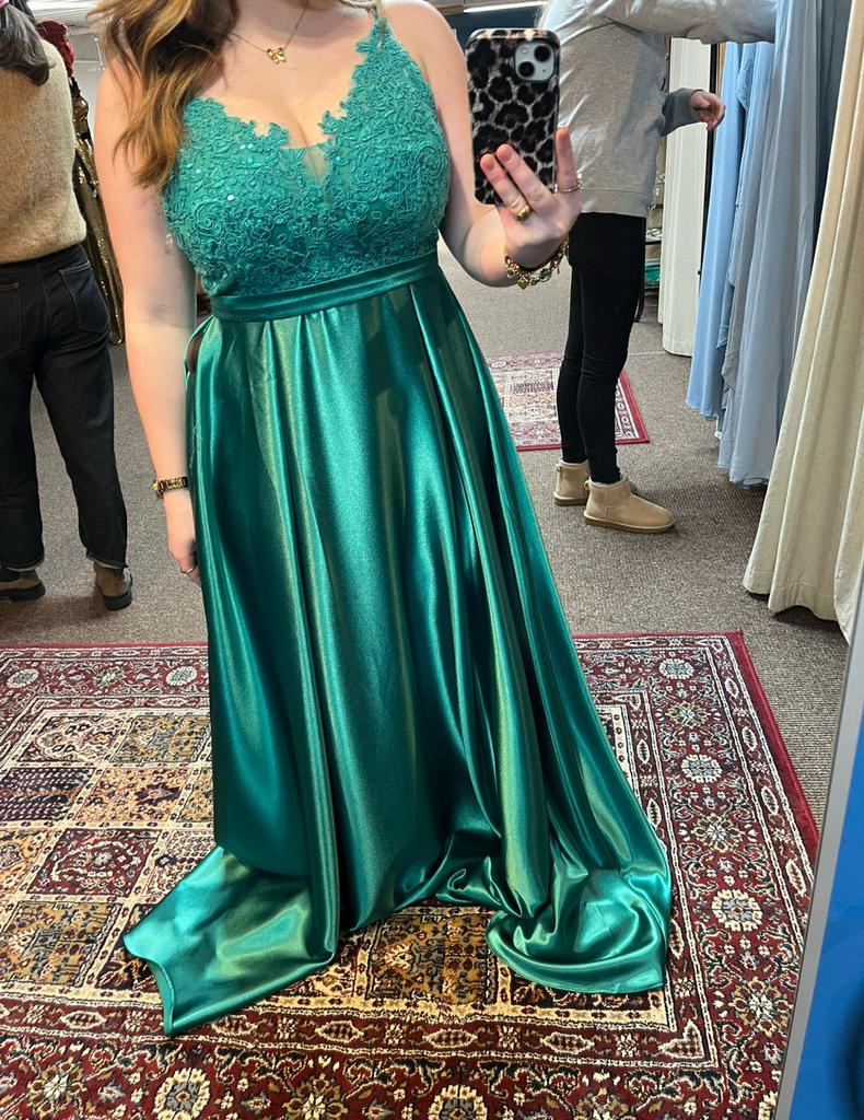 Gala jurk, Kleding | Dames, Gelegenheidskleding, Galajurk, Maat 42/44 (L), Ophalen of Verzenden, Zo goed als nieuw