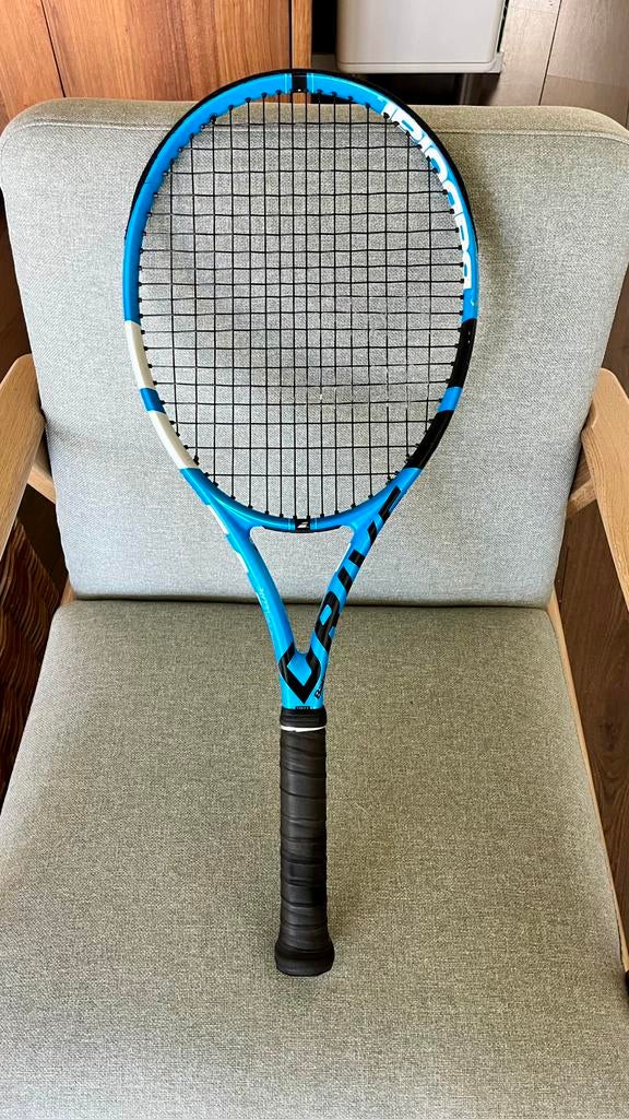 Zeer mooie Babolat Pure Drive Lite 270gram, L2, Ophalen of Verzenden, Zo goed als nieuw, Racket