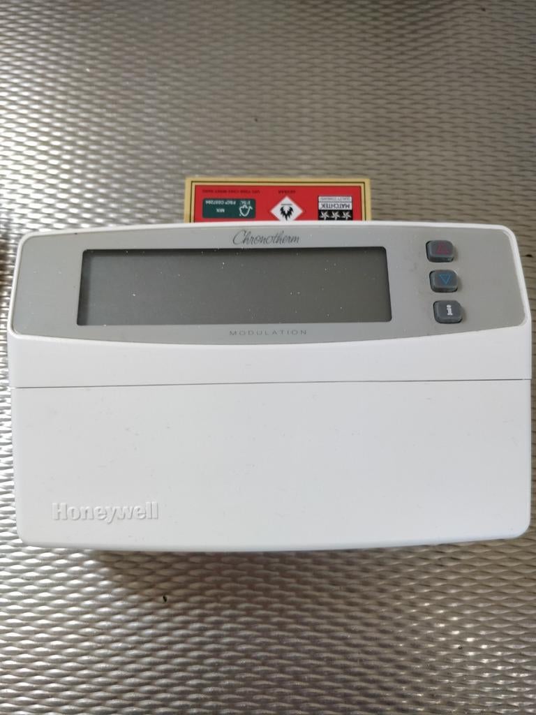 Honeywell klokthermostaat, Doe-het-zelf en Verbouw, Thermostaten, Ophalen of Verzenden, Zo goed als nieuw
