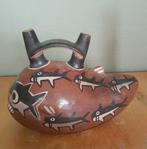 Zuid-Amerikaans Aardewerk Vaas met Vissen Decoratie, Ophalen of Verzenden