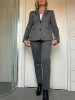10% korting!!! Stijlvol grijs damespak - Jasje en pantalon, Maat 38/40 (M), Kostuum of Pak, Ophalen of Verzenden, Zo goed als nieuw