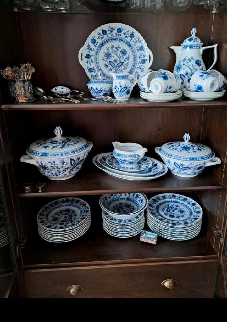 Royal Tettau, drache model, echt kobalt, 9-persoons servies, Antiek en Kunst, Antiek | Servies compleet, Ophalen