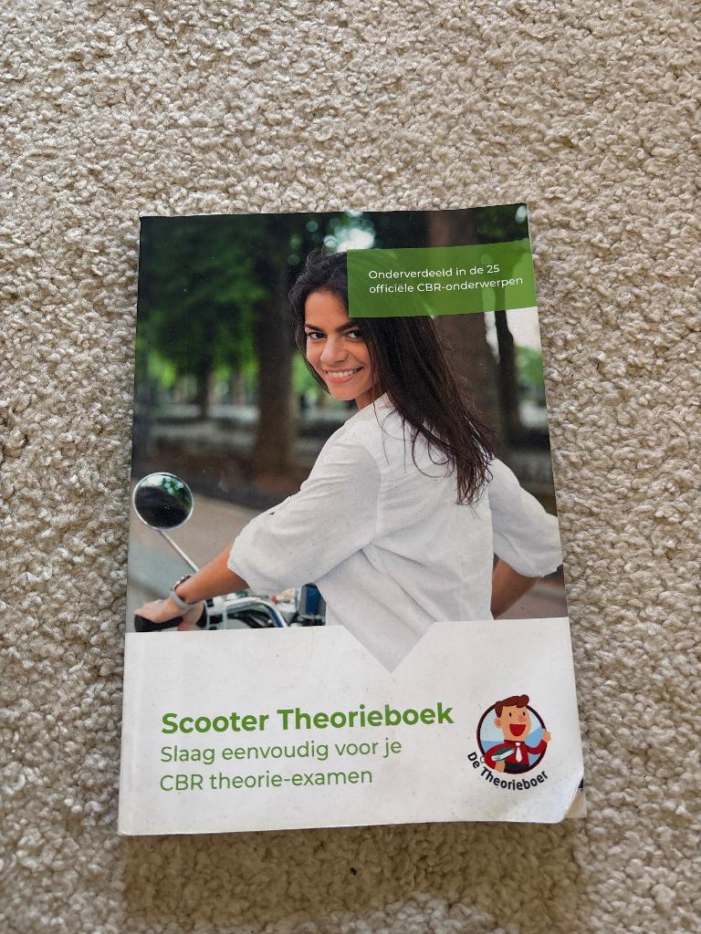 Scooter theorieboek, Ophalen of Verzenden, Zo goed als nieuw, Theorieboer, Overige vervoermiddelen