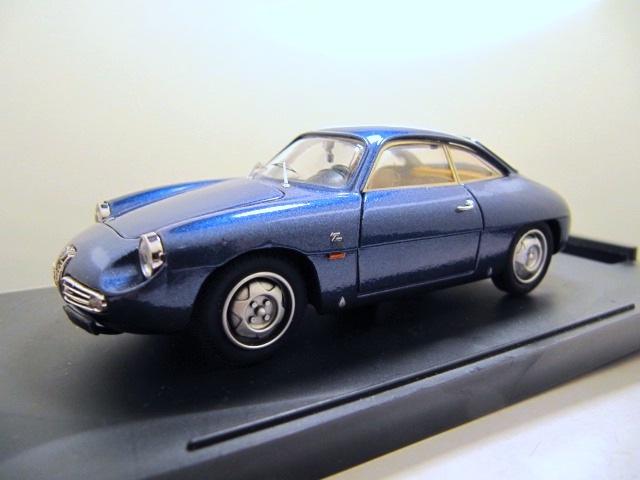 Alfa Romeo Giulietta SZ Zagato 1:43 Bang 7162, Ophalen of Verzenden, Nieuw, Auto, Overige merken