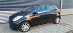 Toyota Yaris 1.3 VVTi Sol Airco NAP trekhaak (bj 2007), 4 cilinders, 995 kg, Origineel Nederlands, Bedrijf