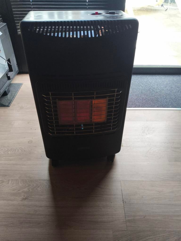 Zwarte gaskachel propaan/ lpg.  goed werkend, Huis en Inrichting, Kachels, Ophalen, Gebruikt, Gas, Gaskachel